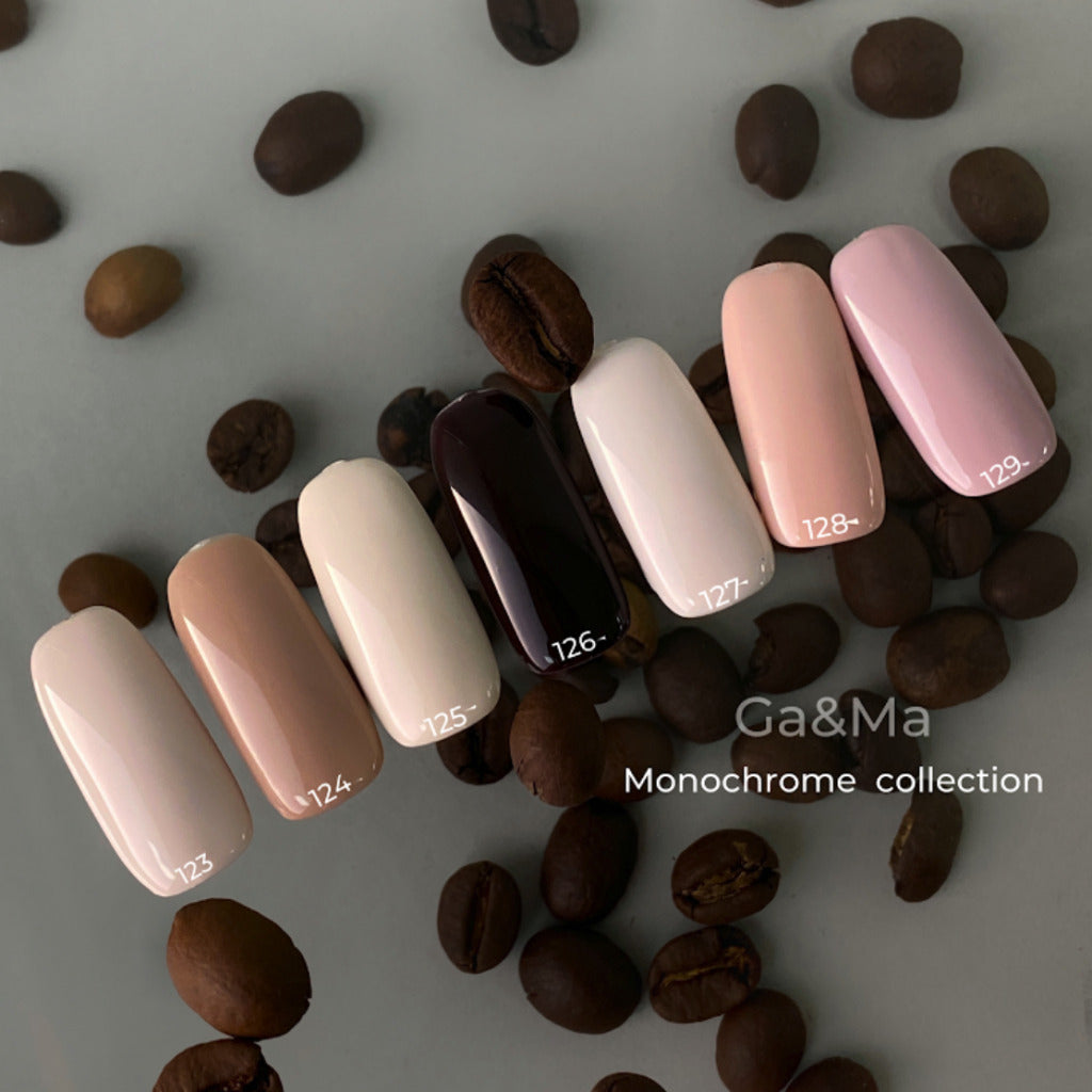 GaMa Monochrome Collection